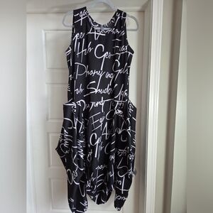 Black and White Graphic Print Dress